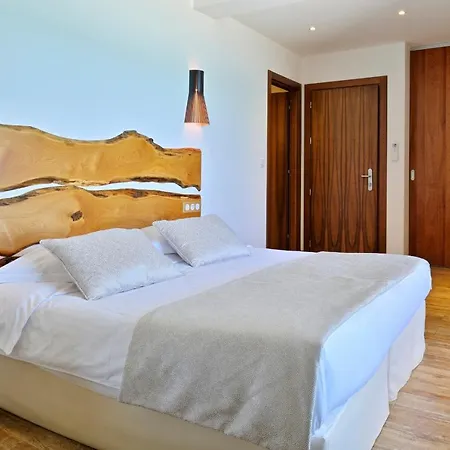 Serenada 3* Algajola (Corsica)