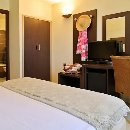 Serenada Hotel Algajola (Corsica)