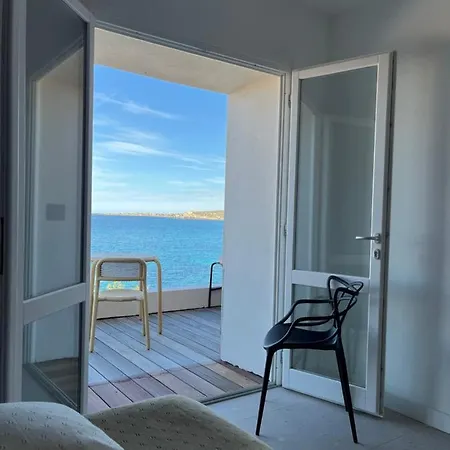 Serenada Hotel Algajola (Corsica)