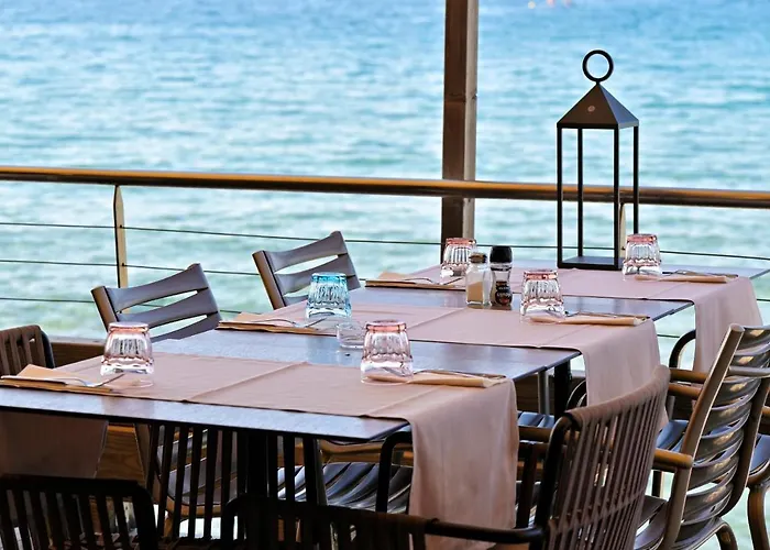 Otel Serenada Algajola (Corsica)