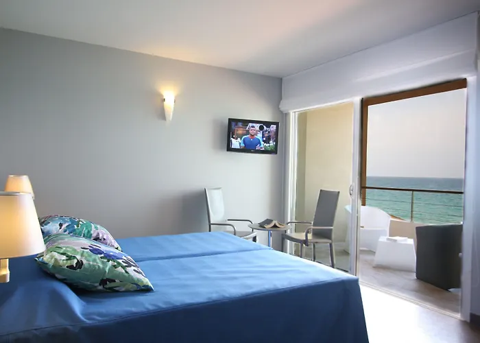 Serenada 3*