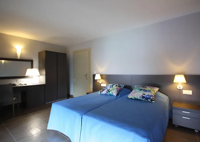 Otel Serenada 3*