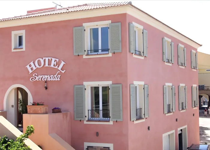 Serenada Otel 3*