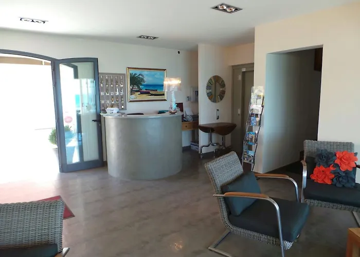 Otel Serenada