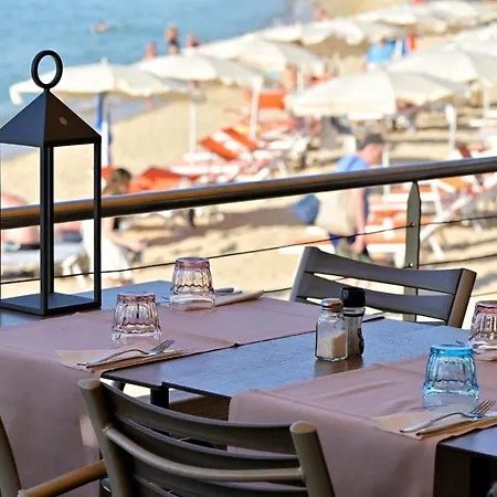 酒店 瑟瑞达纳酒店 3*