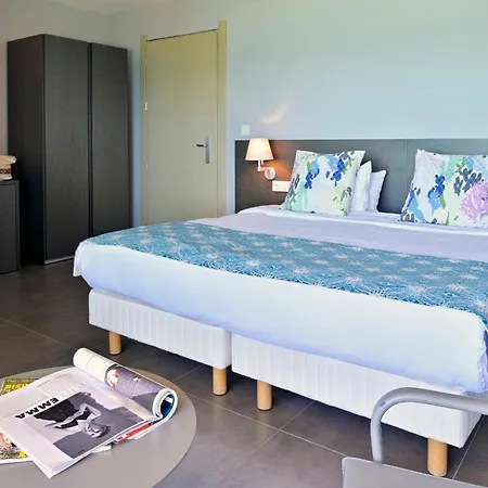 فندق Serenada 3*