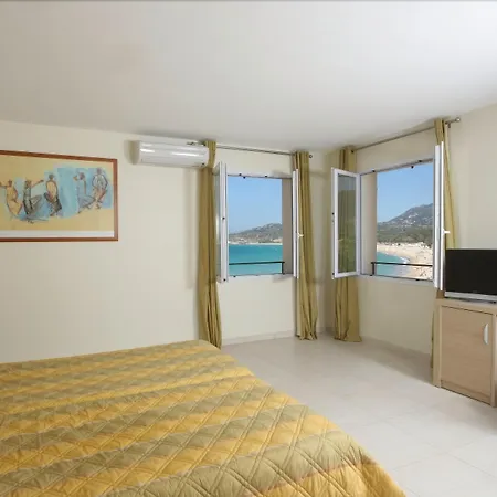Ξενοδοχείο Serenada 3*