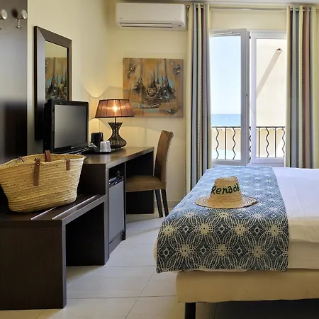 Serenada Otel 3*