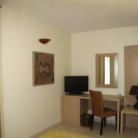Hotel Serenada Algajola (Corsica)