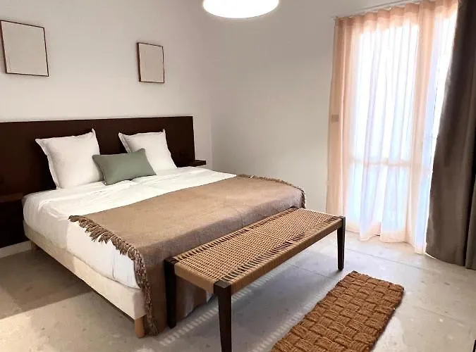 Serenada 3* Algajola (Corsica)