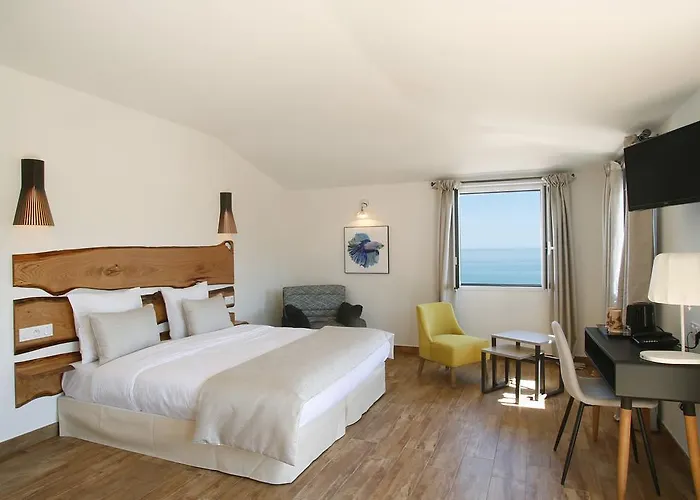 Serenada Hotel Algajola (Corsica)